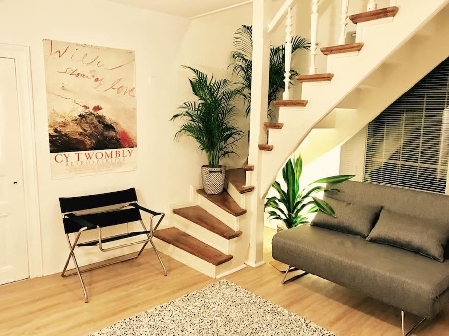 Ground Floor In Villa In Charlottenburg Garden View Berlino Esterno foto